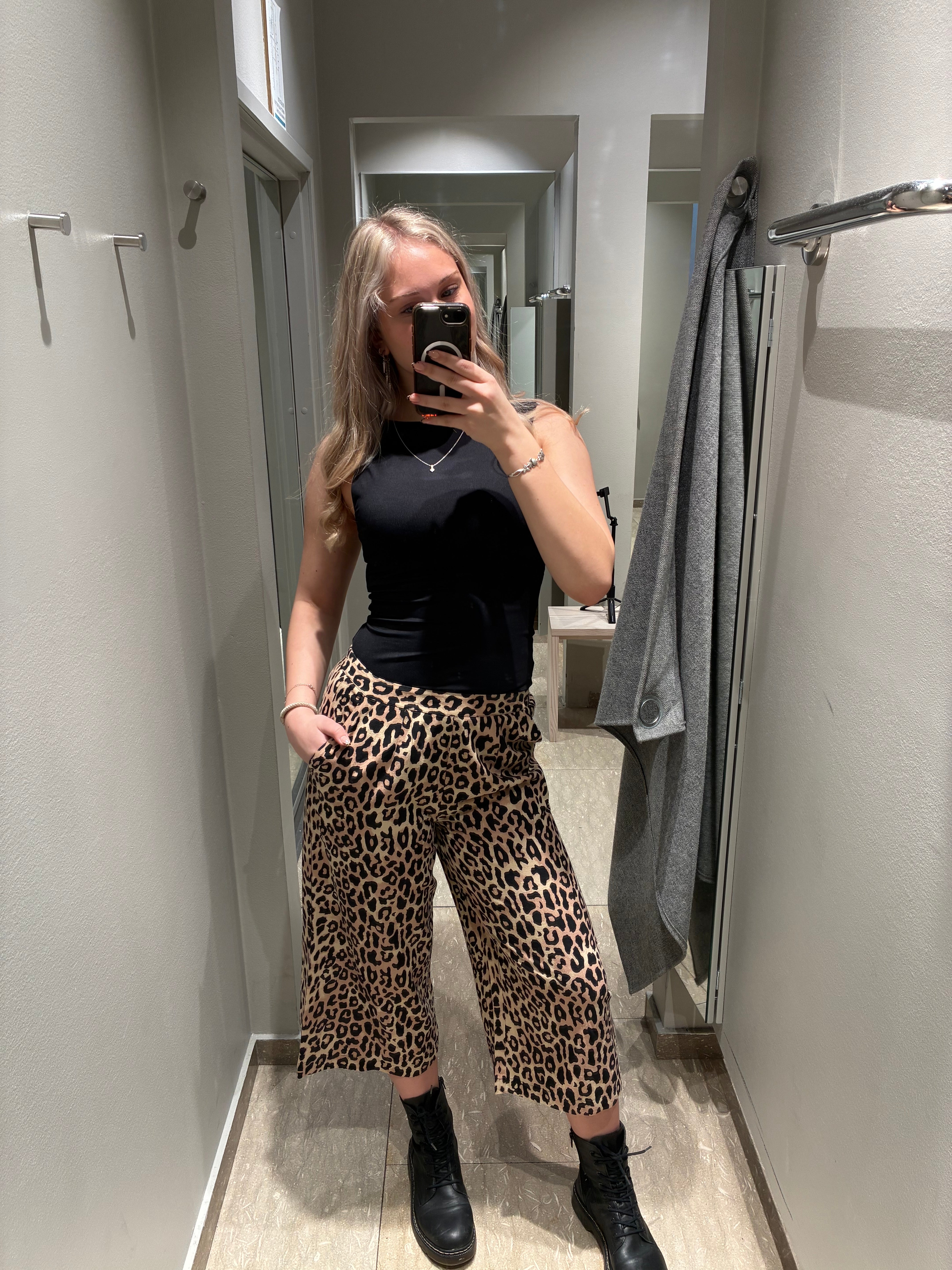 VIPRISILLA Trousers - Birch